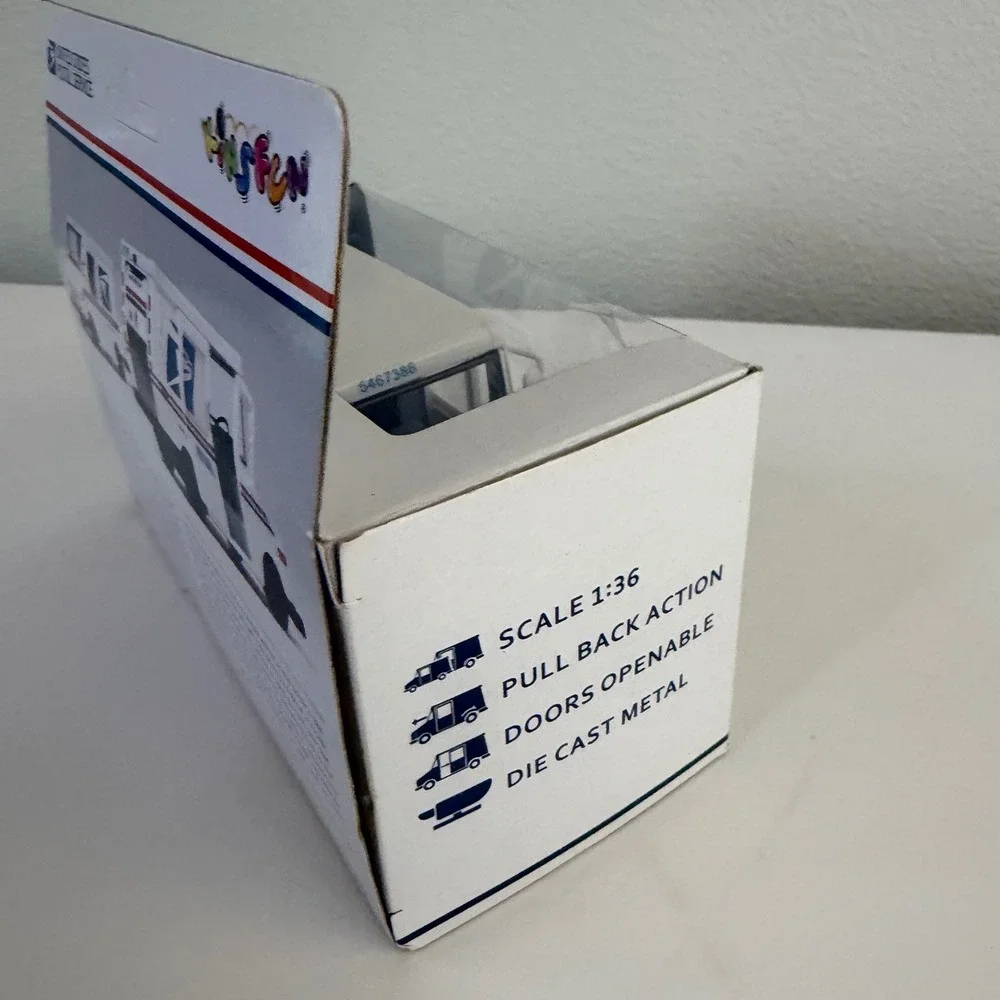 Kinsfun USPS LLV Mail Truck 1:36 Scale Die Cast Metal Pull Back Action KT5112W